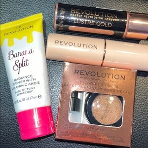 REVOLUTION 4 pc. Bundle